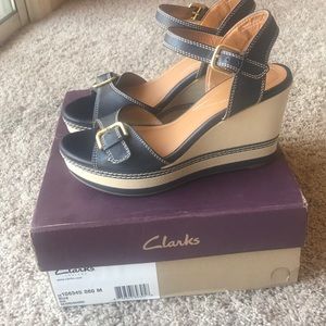 Clark’s Zia Castle Wedge Sandal- NEW